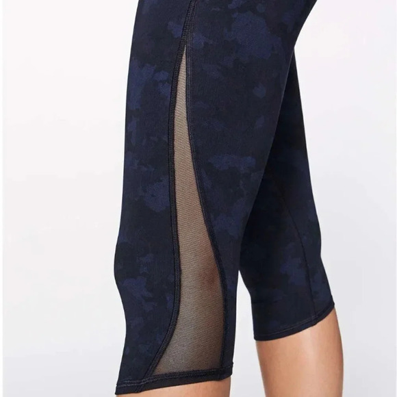 Lululemon Train Times Crop Camouflaged Midnight Navy Black W6AK0S Leggings 6 - Picture 6 of 11